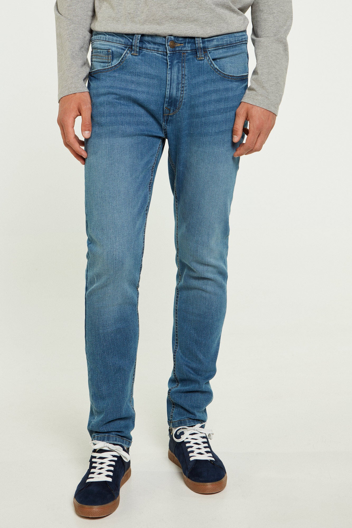 Medium wash sales mens jeans