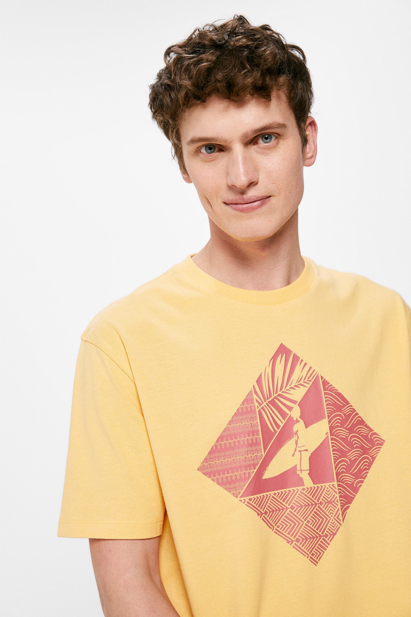 Surf Printed T-shirt (Regular Fit) - Yellow