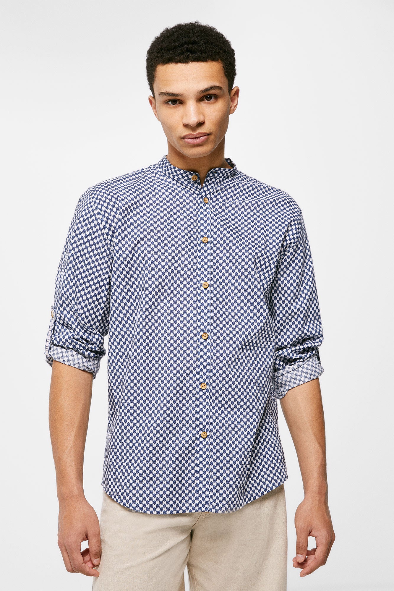 Textured shirt with mandarin collar (Regular Fit) - Blue