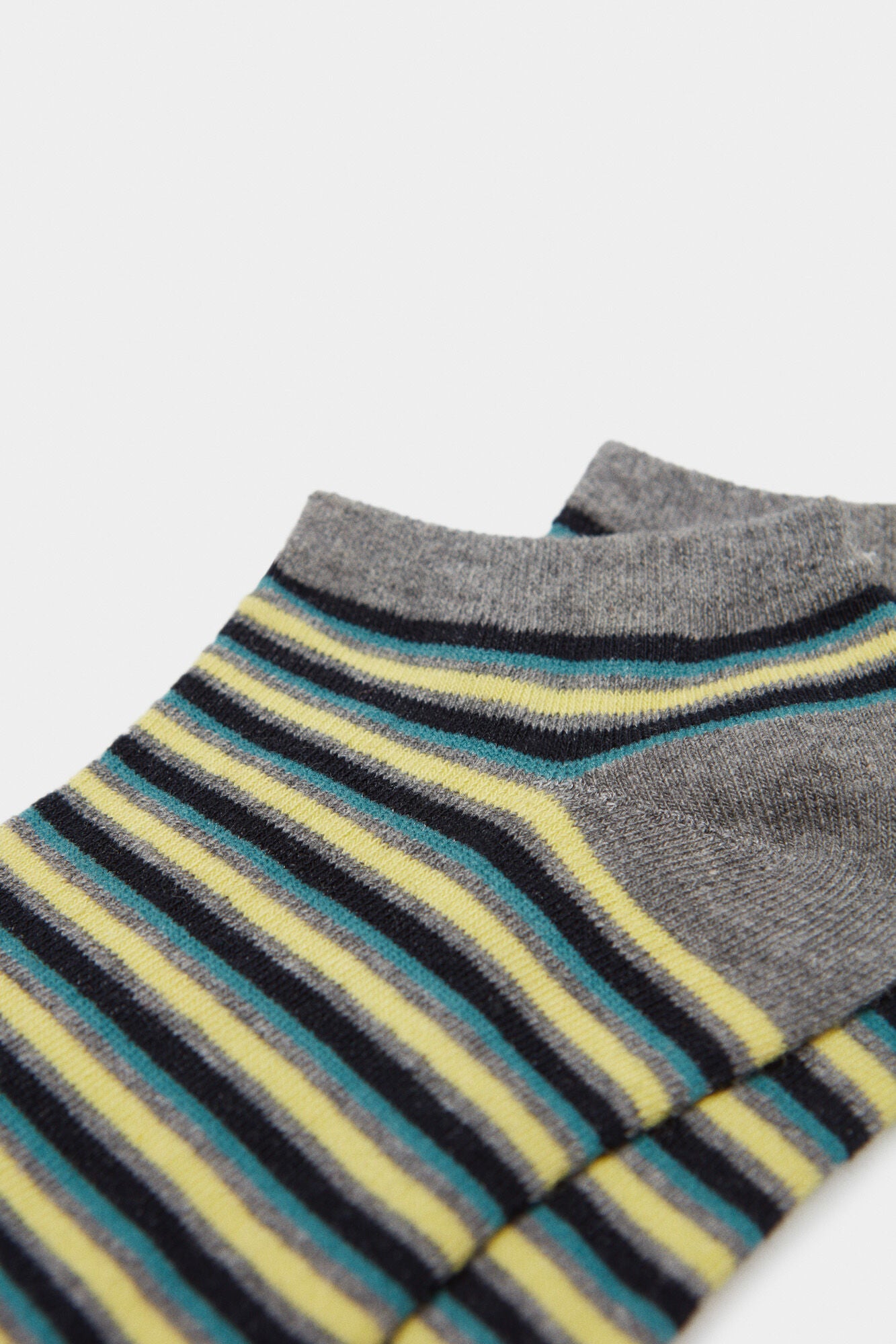 Grey Stripe Ankle Fancy Socks - 1 pair