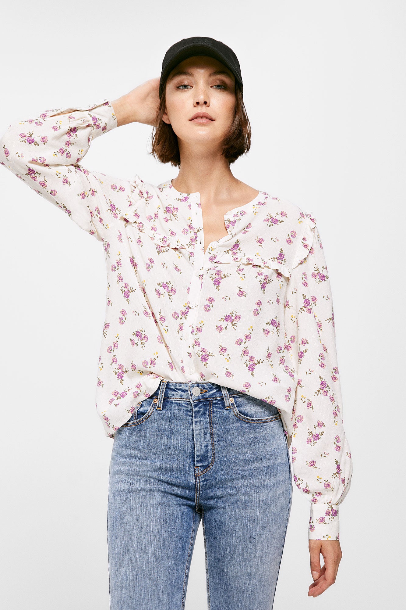 Floral ruffled blouse
