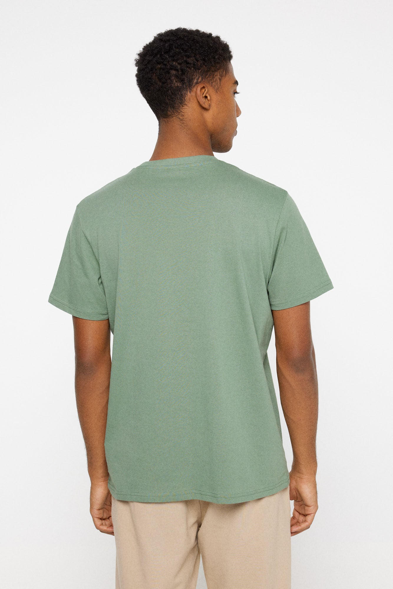 Essential tree T-shirt (Custom Fit)