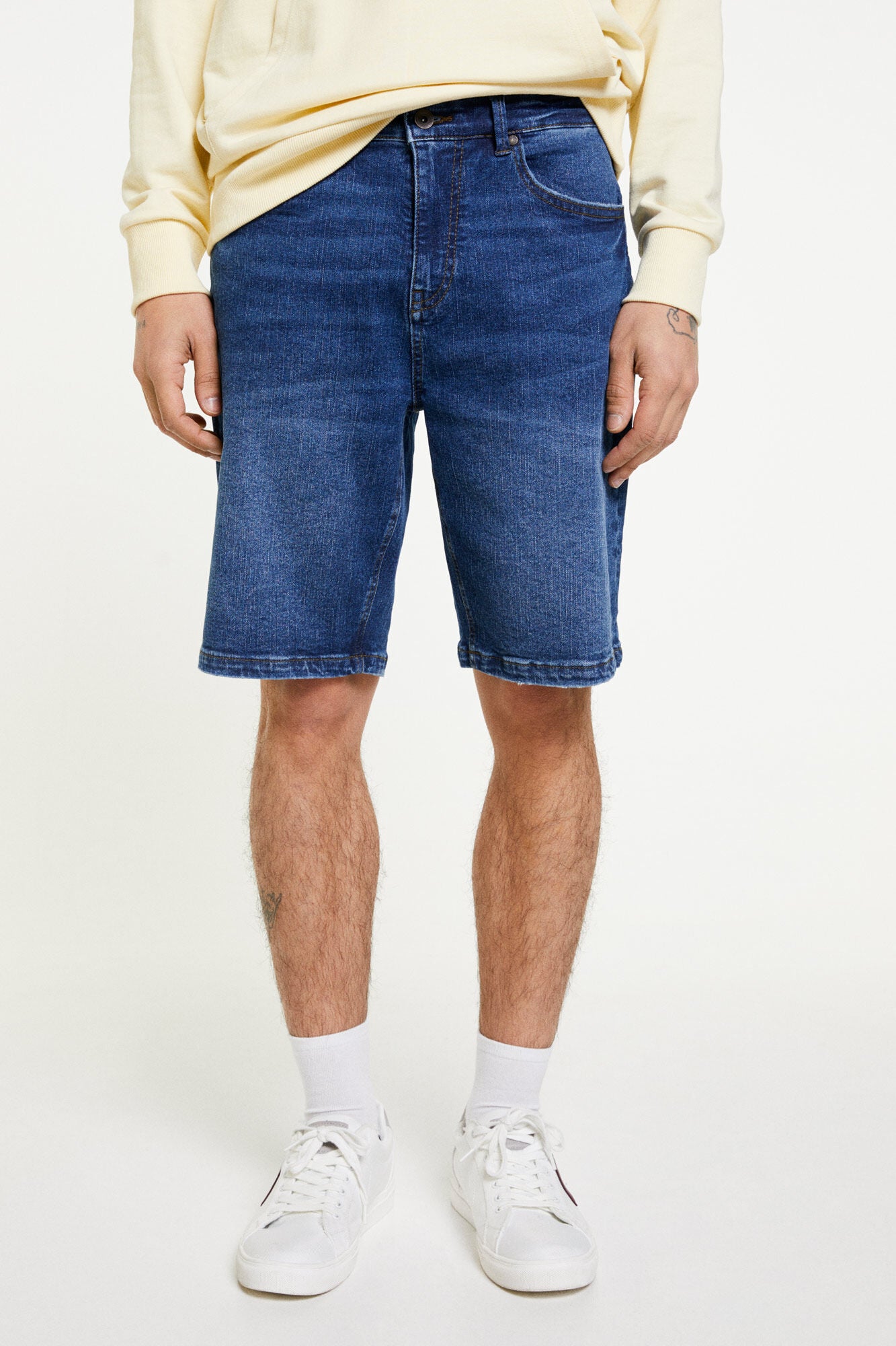 Essential medium-dark wash denim Bermuda shorts