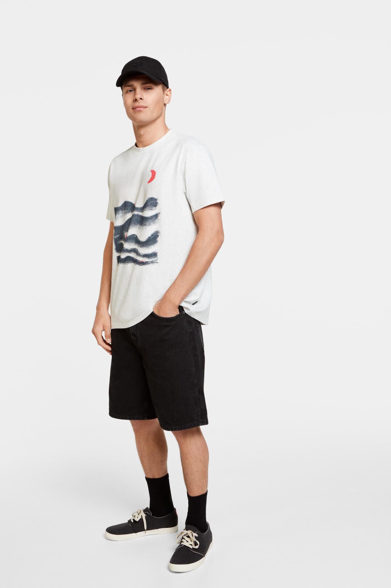 White Ocean Wave Printed T-Shirt