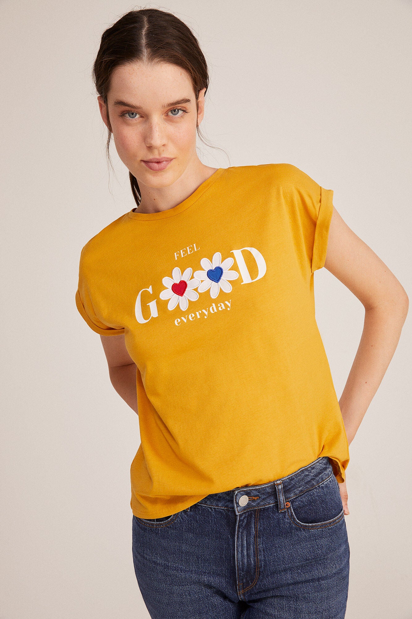 "Feel good everyday" T-shirt