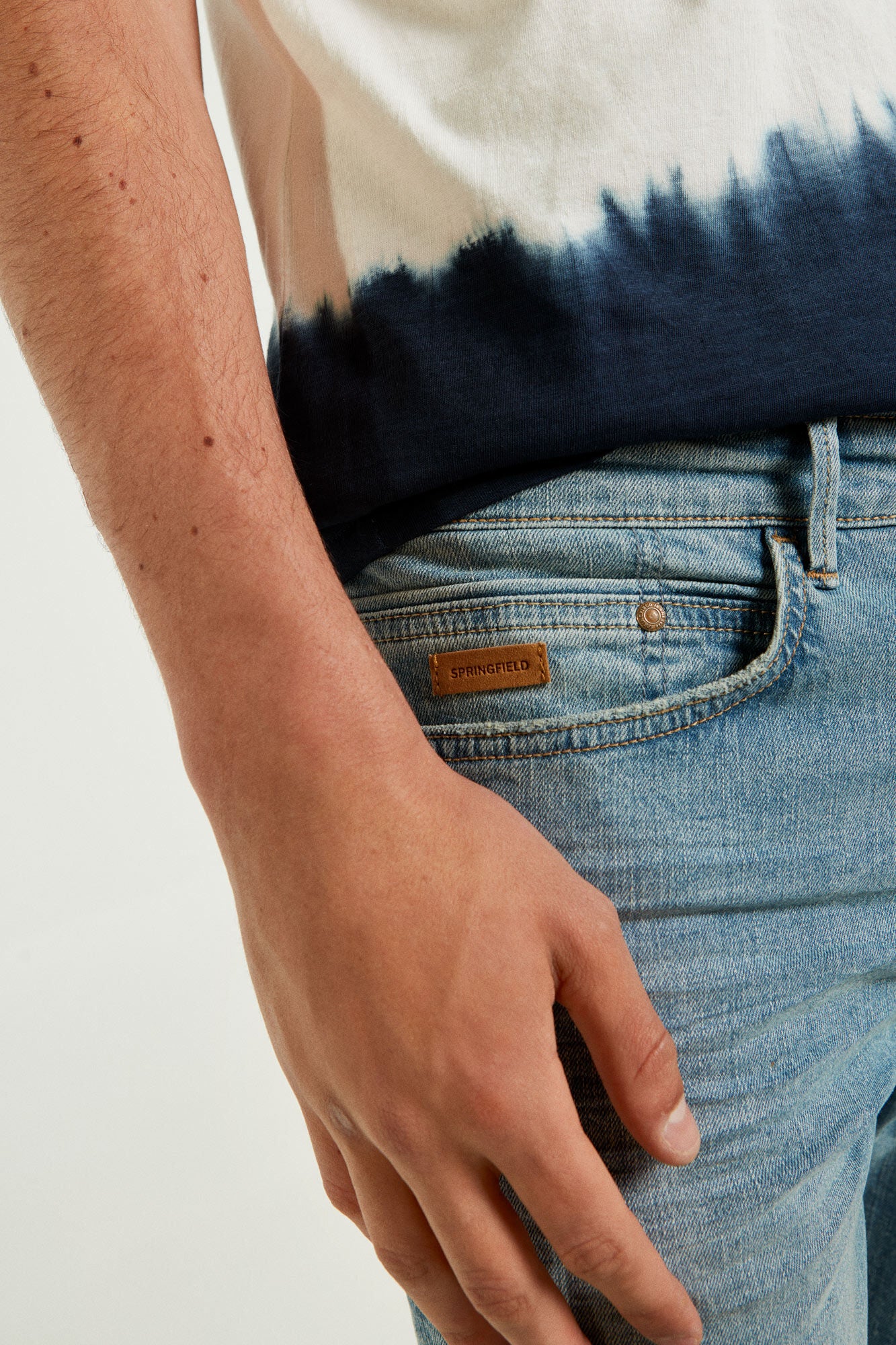 Medium-light wash slim fit jeans