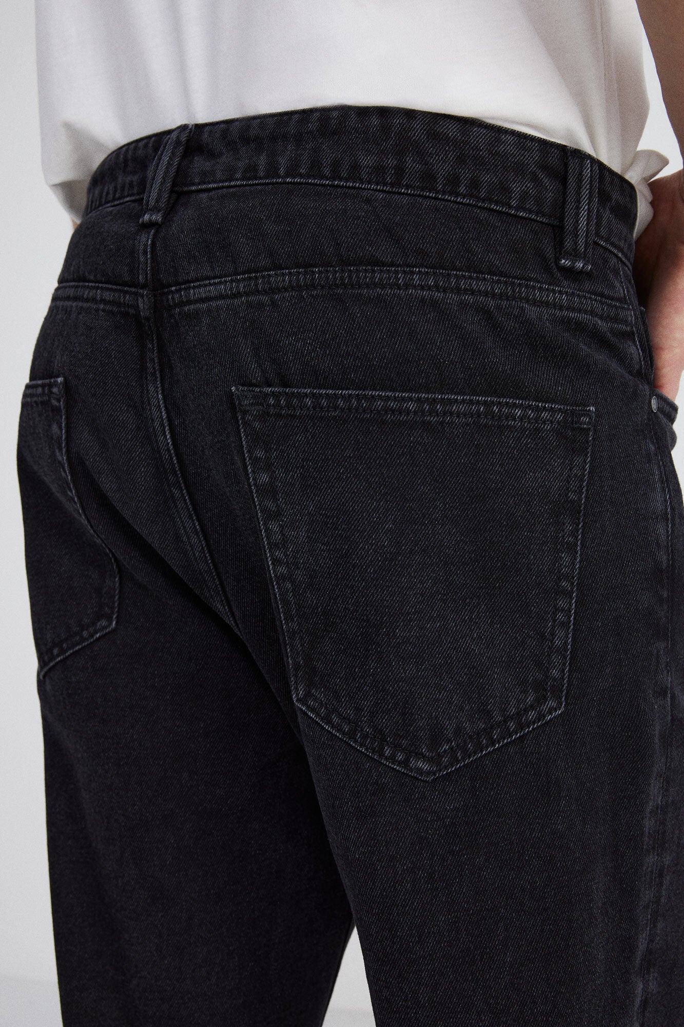 Black wash regular loose fit jeans – Springfield