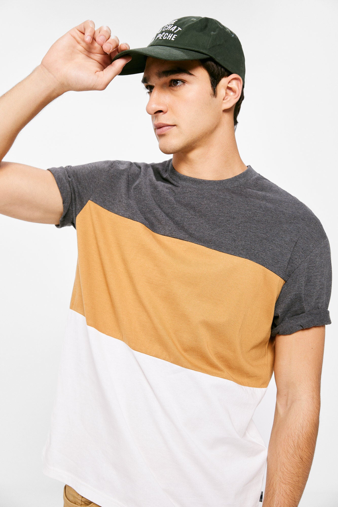 Colour block T-shirt (Regular Fit) - Grey